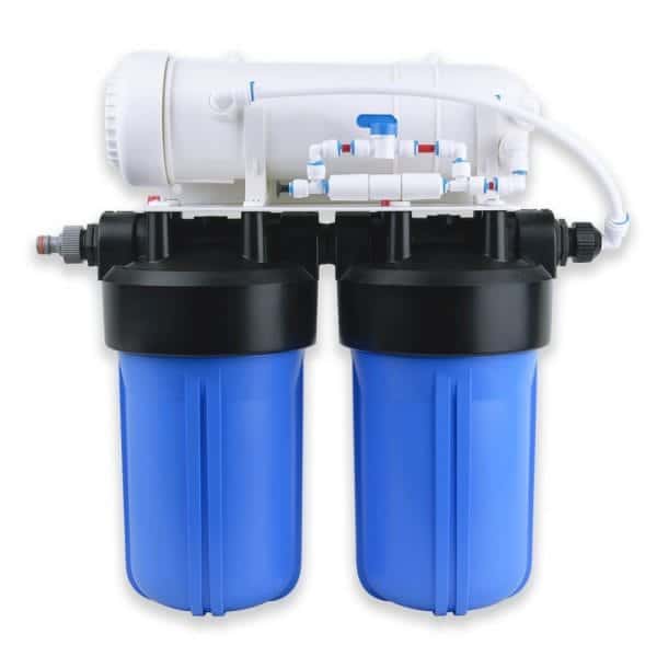 High-performance water filtration system with dual filters and advanced valves for clean, pure water; ideal for home or commercial use.